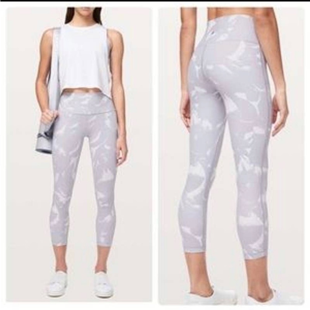 LuLulemon Wunder Under High Rise Crop Legging